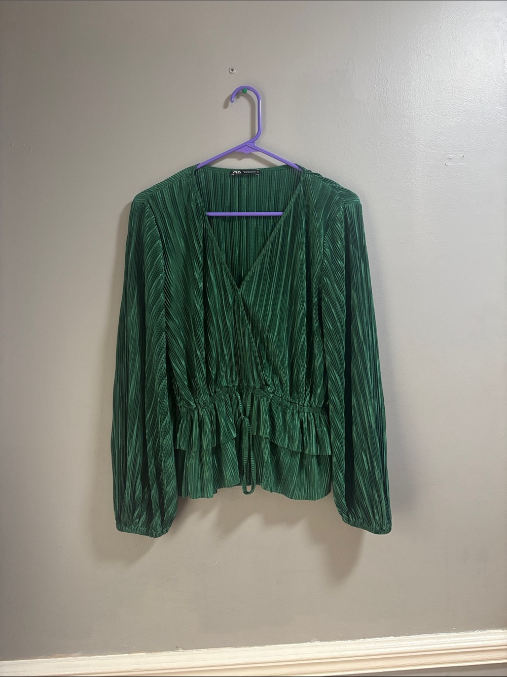 Zara small green blouse